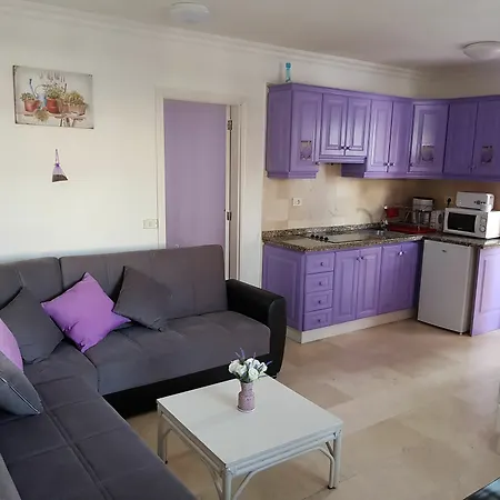 Lavanda شقة فندقية