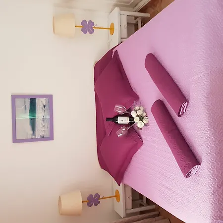 Ξενοδοχείο με διαμερίσματα Lavanda 3*