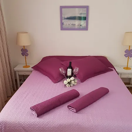 Lavanda Lejlighedshotel