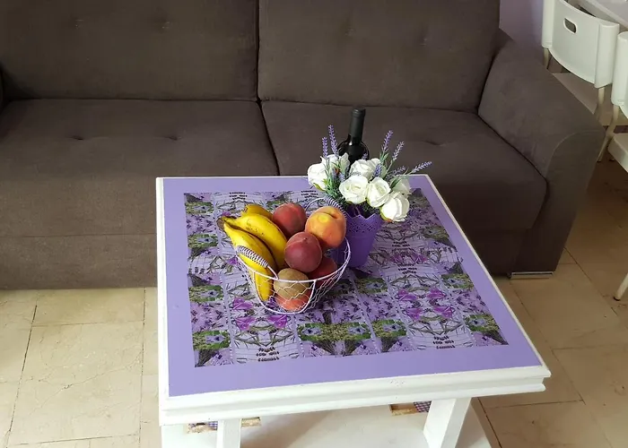 Lavanda Apartahotel 3*